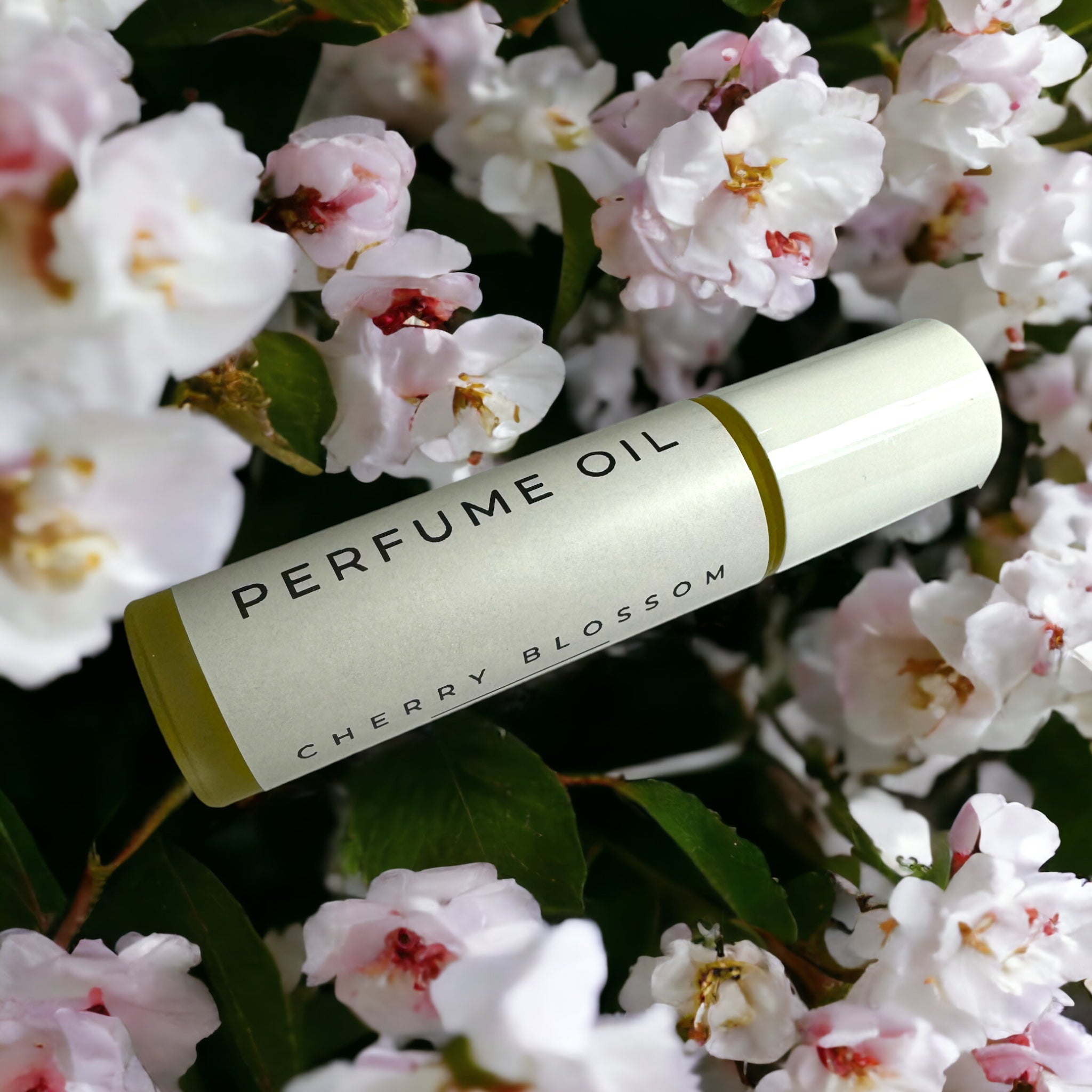 Perfume Oil with Non Toxic Natural Ingredients